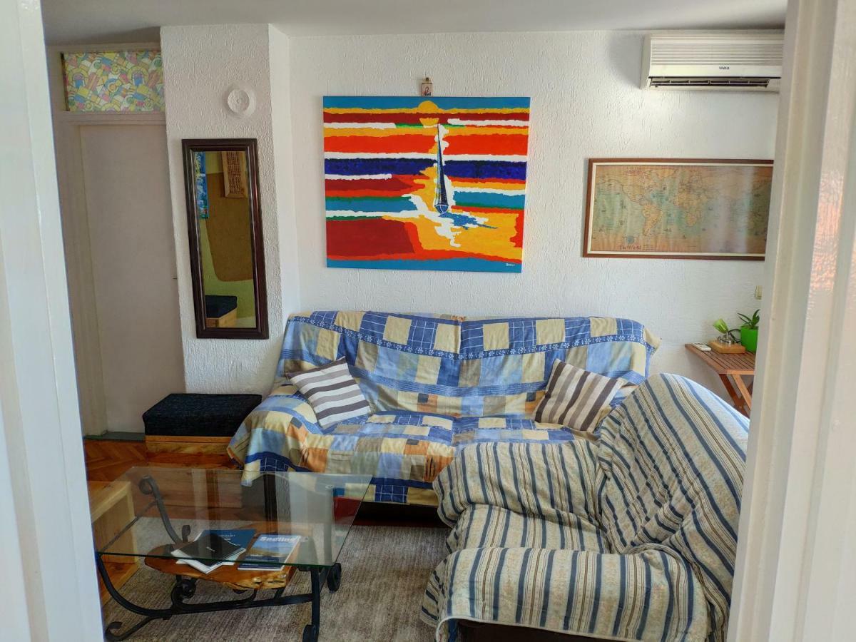 Apartman La Siesta Bar Esterno foto