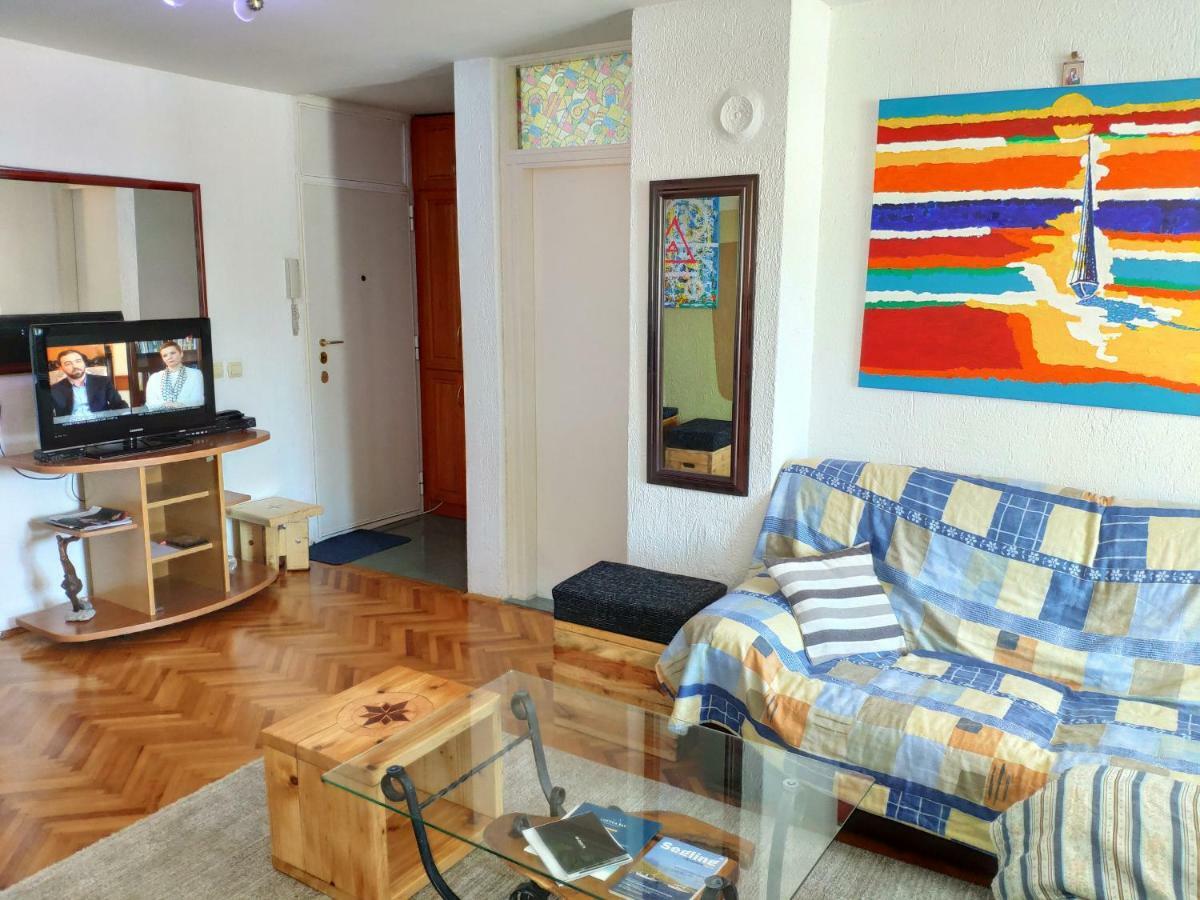 Apartman La Siesta Bar Esterno foto
